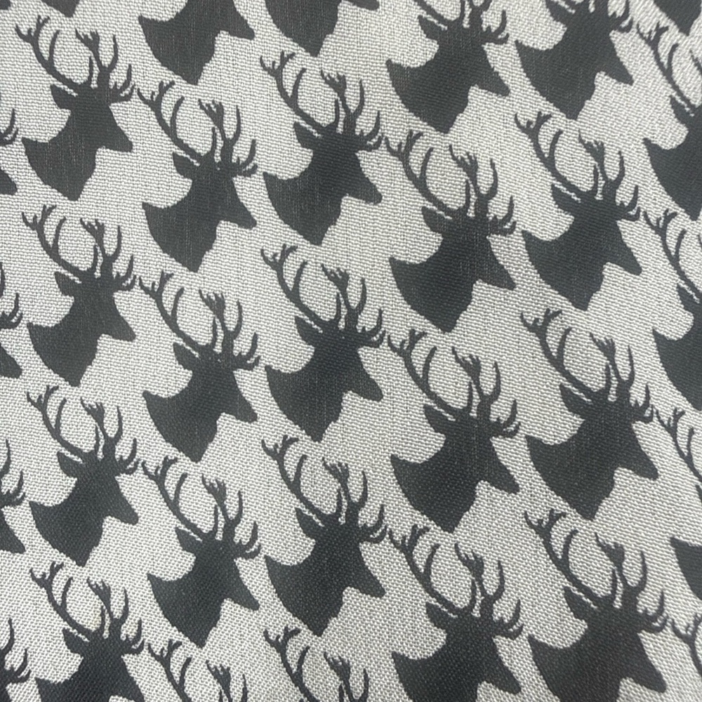 Ann Taylor Black and White deer motif 100% silk Blouse - Picture 4 of 9